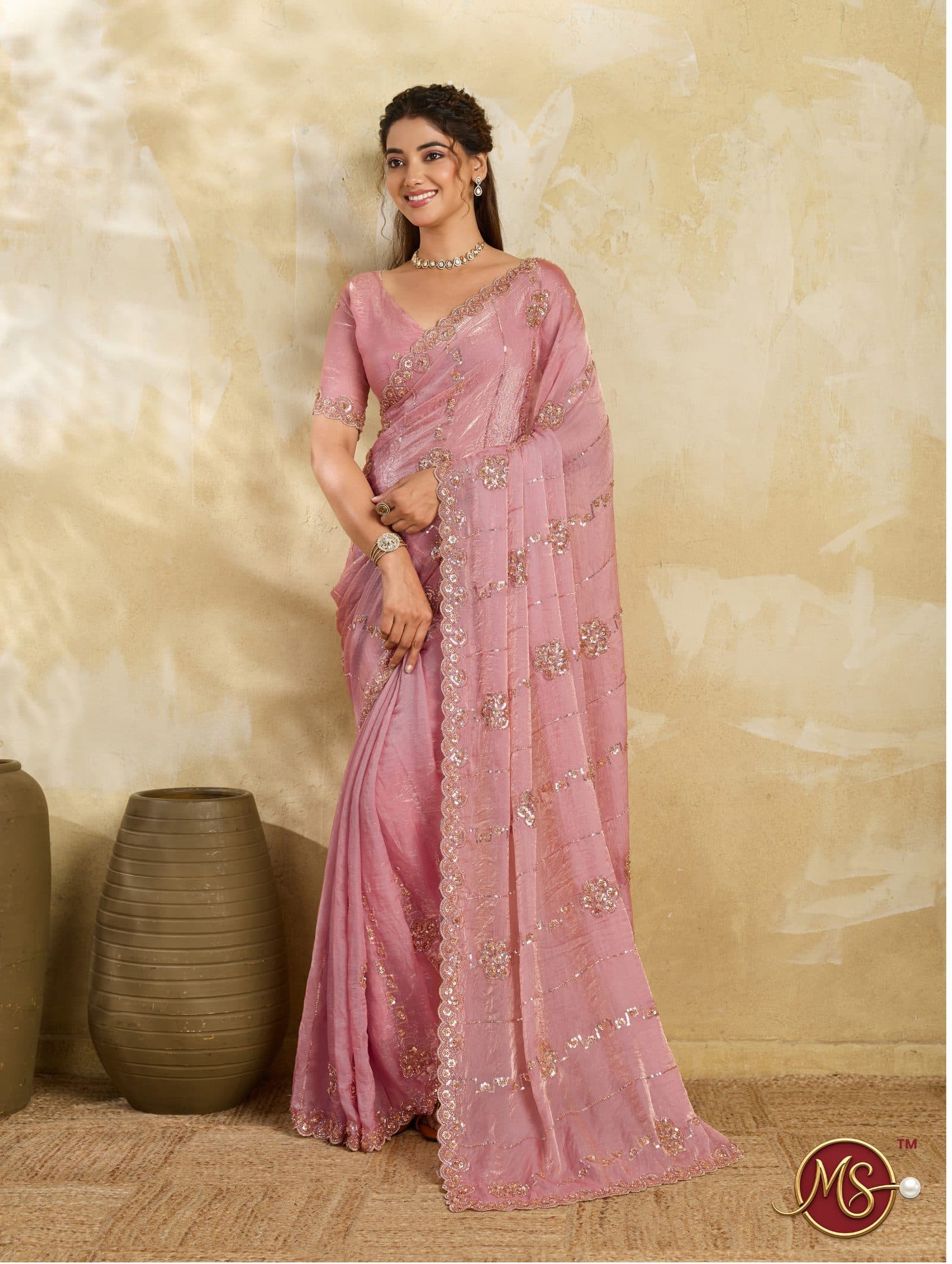 Peach Scalloped Floral Shimmer Georgette Saree